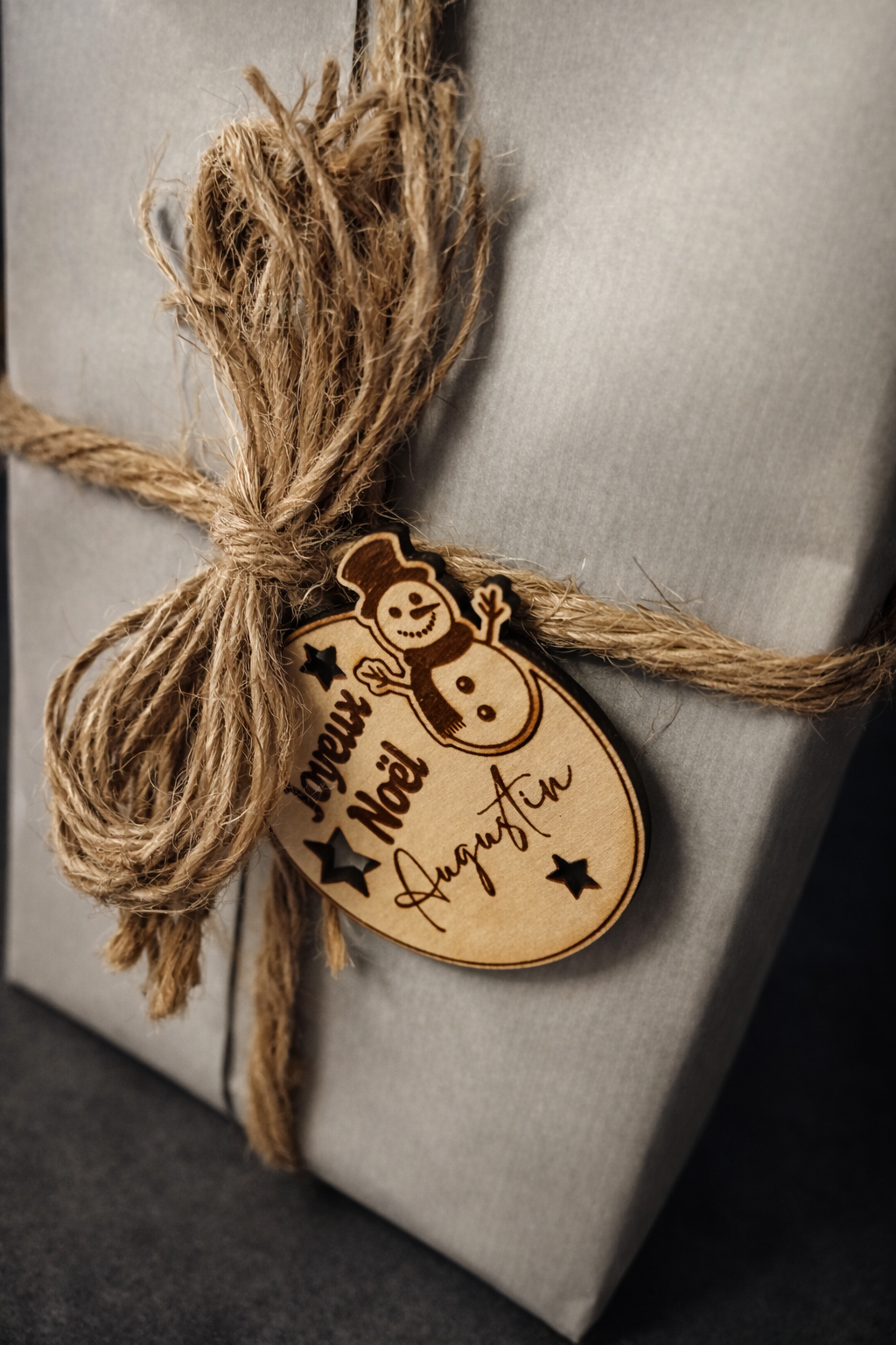 Étiquette cadeau en bois personnalisée – Joyeux Noël