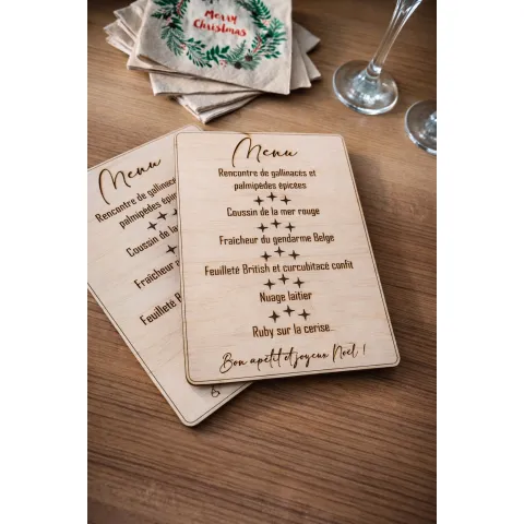 Menu de table en bois personnalisé